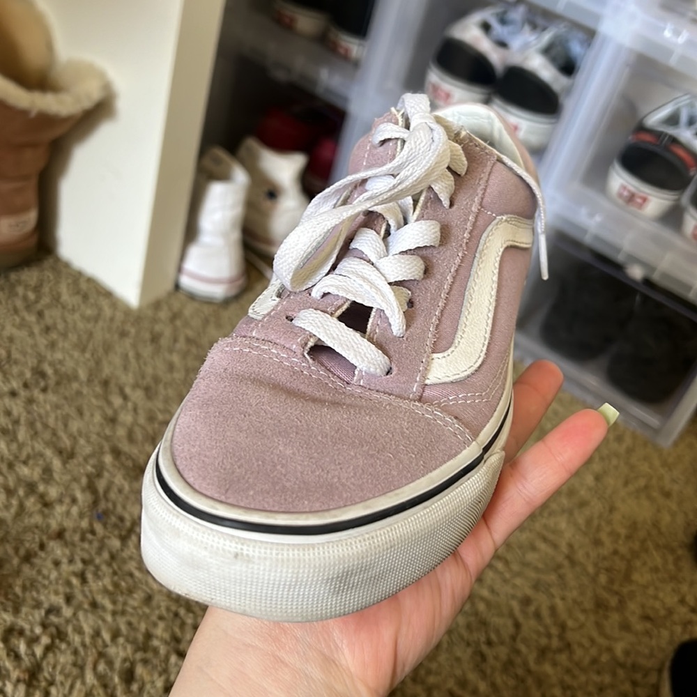 Vans - Picture 3 of 11